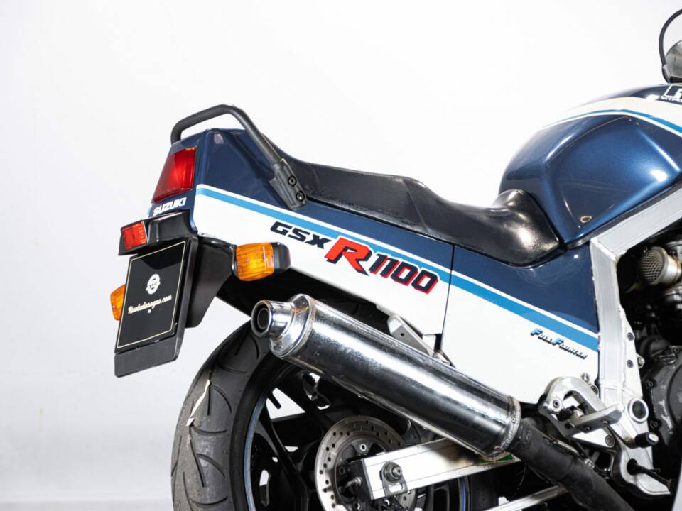 Immagine 19/47 di Suzuki GSX-R 1100 (1987)