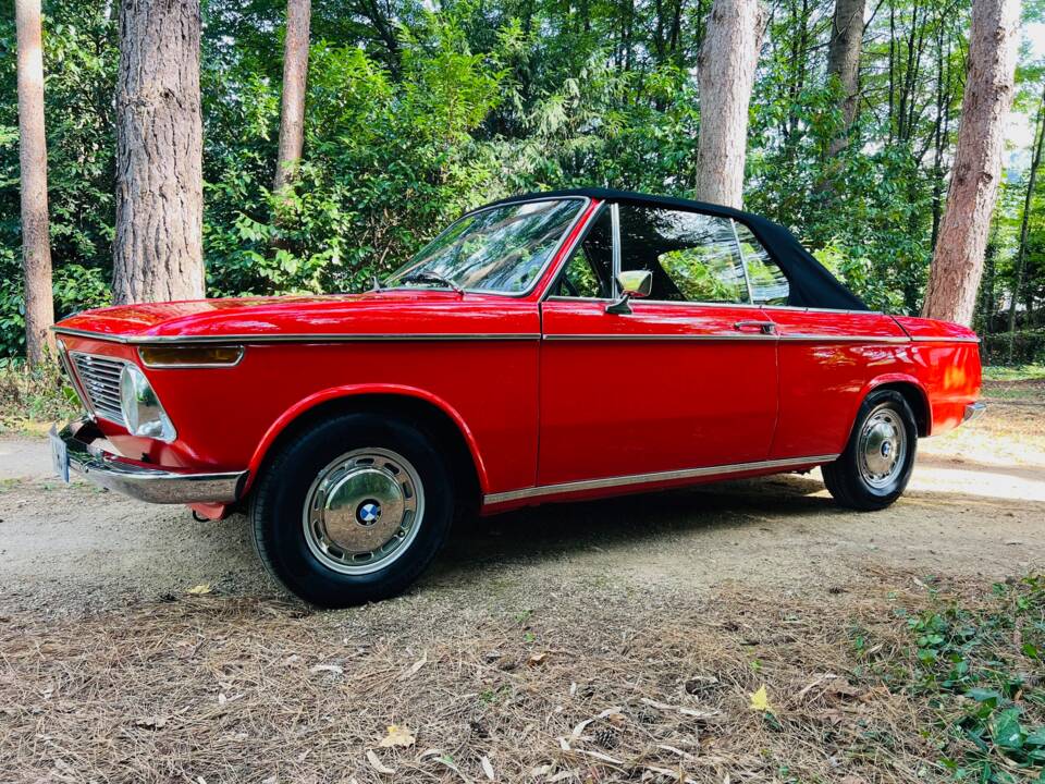 Image 23/142 of BMW 1600 Convertible (1970)