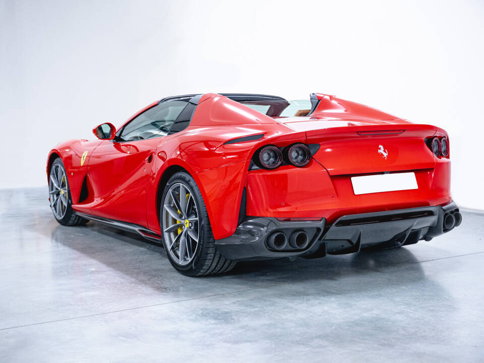 Afbeelding 3/46 van Ferrari 812 Competizione A (2022)