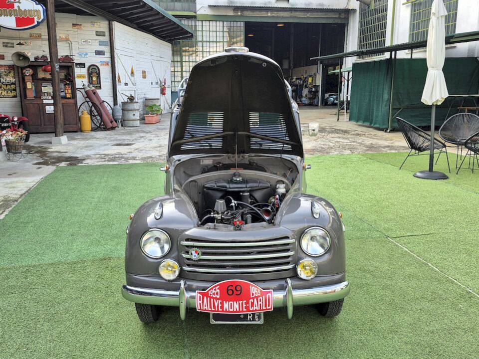 Image 34/42 of FIAT 500 C Belvedere (1953)