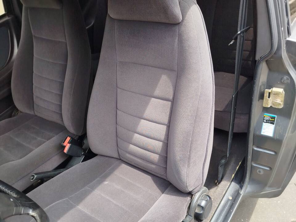 Image 36/51 of Saab 900 Turbo (1991)