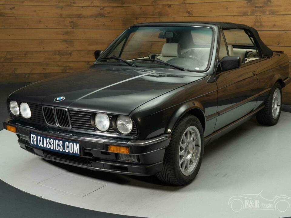 Afbeelding 8/19 van BMW 325i (1986)