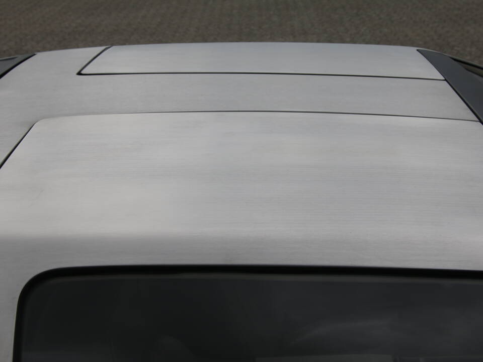 Image 60/92 of DeLorean DMC-12 (1982)
