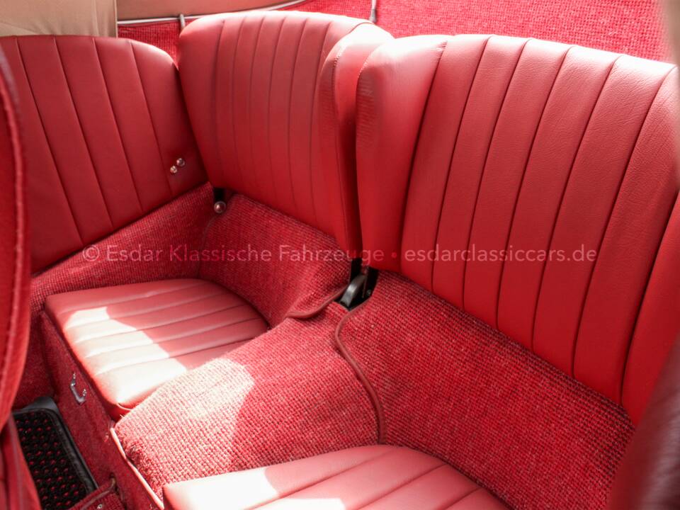 Afbeelding 29/42 van Porsche 356 B 1600 (1962)