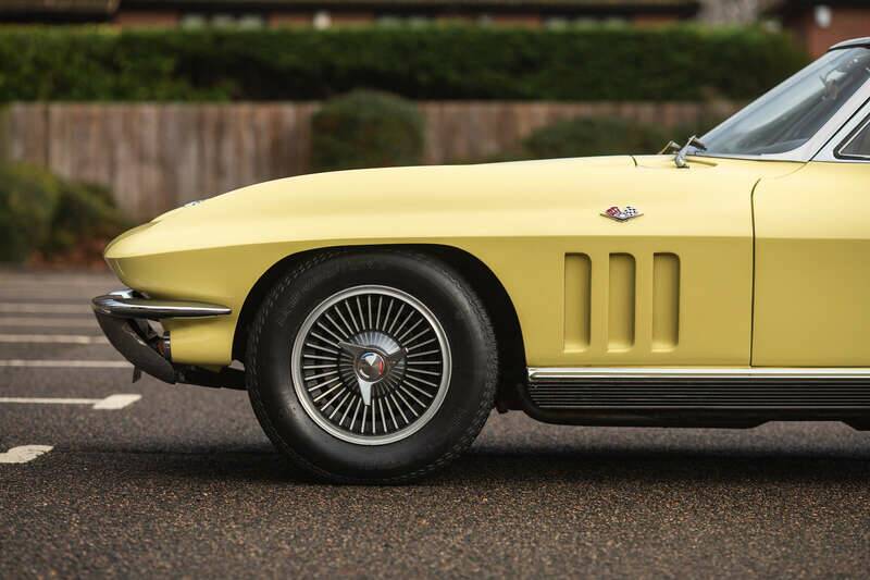 Bild 50/50 von Chevrolet Corvette Sting Ray Convertible (1966)