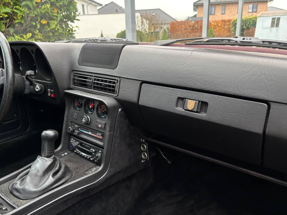 Image 12/27 de Porsche 924 (1984)