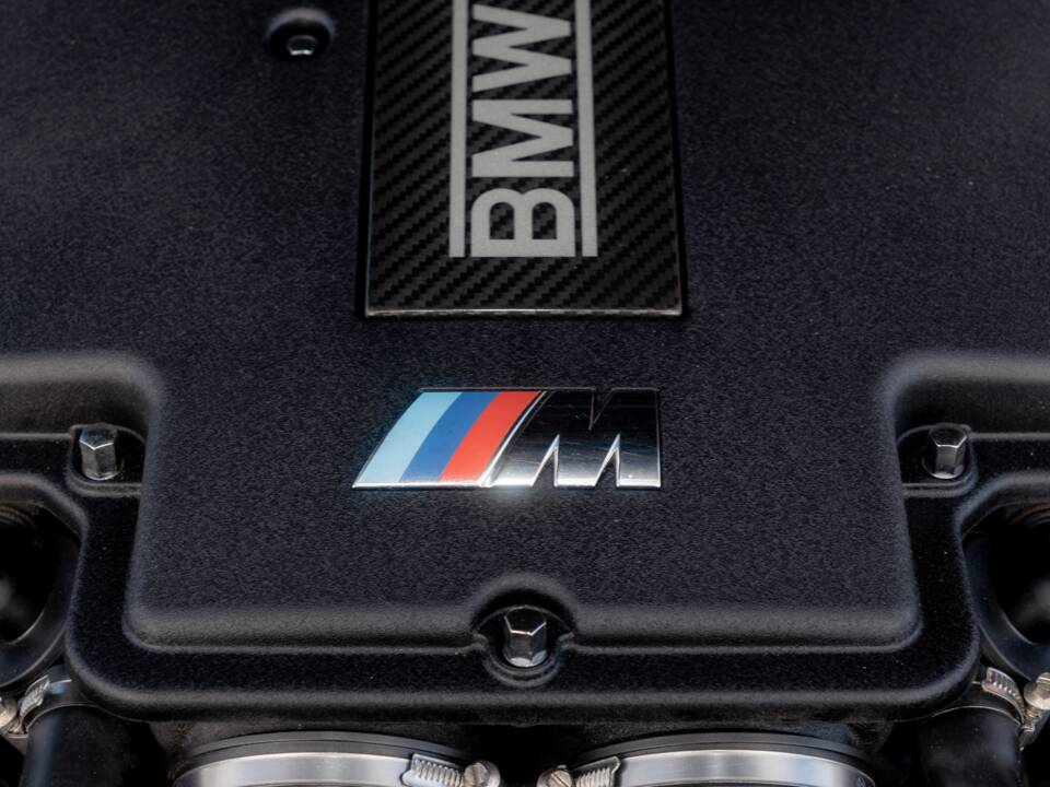 Image 83/84 of BMW Z8 (2001)