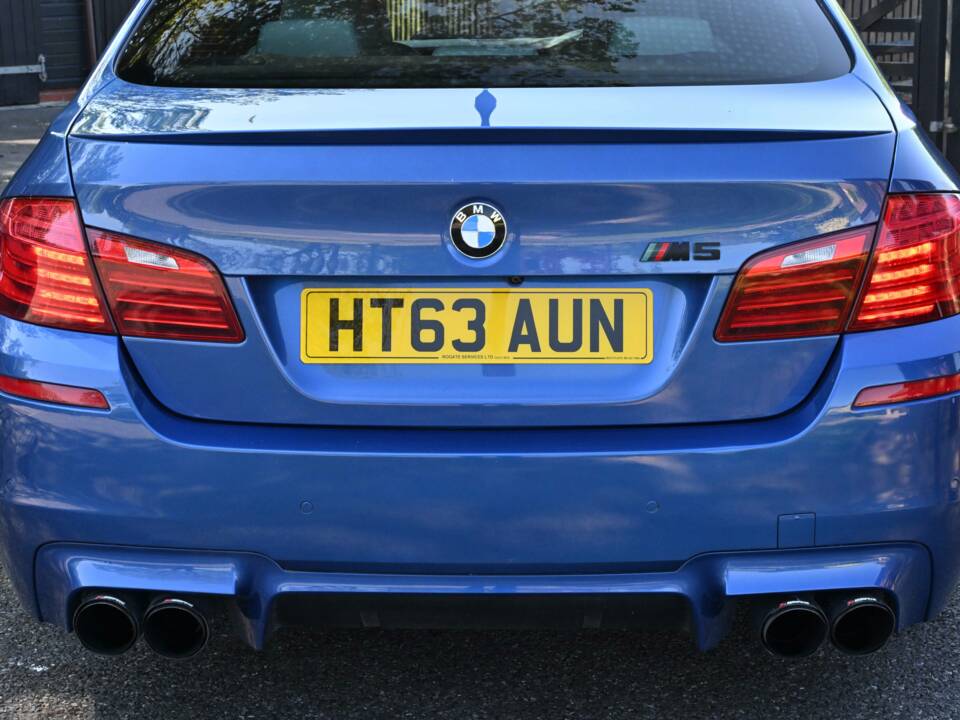 Bild 23/50 von BMW M5 (2014)