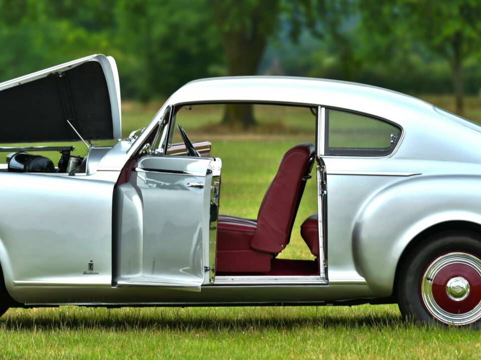 Image 19/50 of Rolls-Royce Silver Dawn Pininfarina (1951)