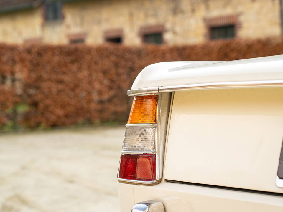 Bild 26/67 von BMW 1800 (1970)