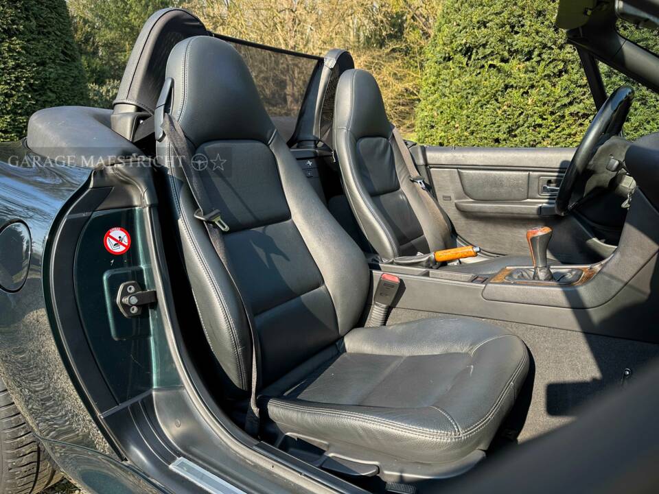 Immagine 10/93 di BMW Z3 2.2i (2002)