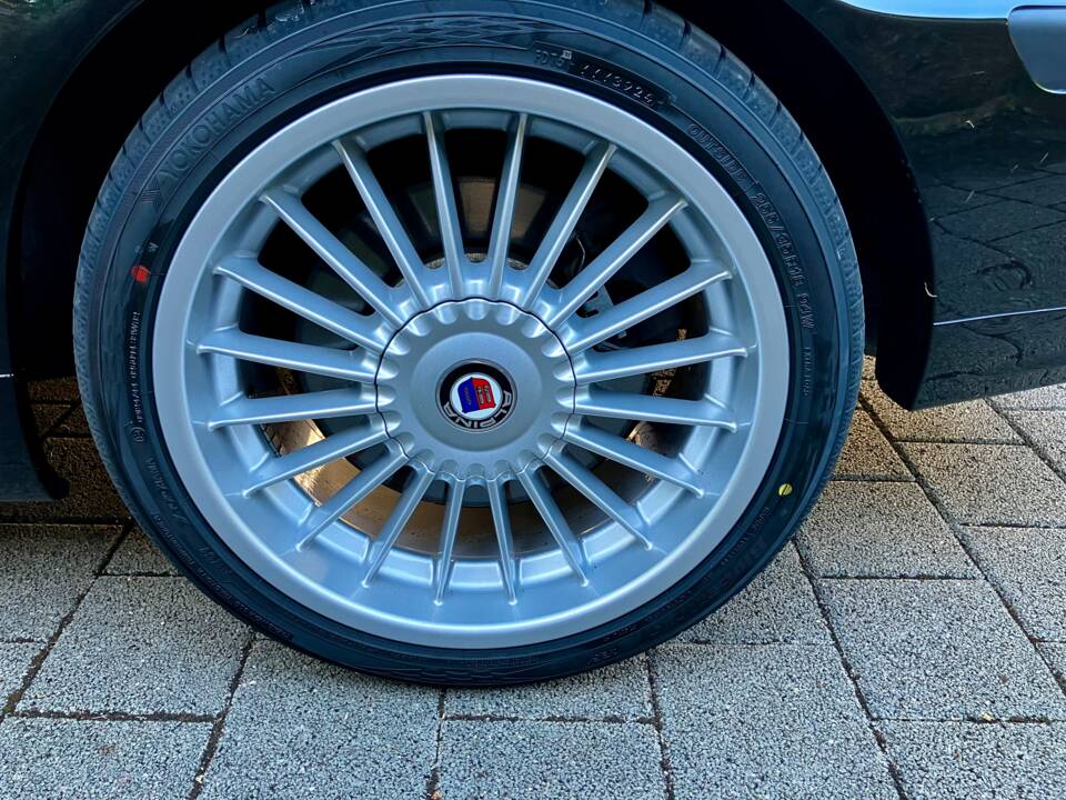 Image 7/21 of ALPINA B3 3.3 Allrad Touring (2002)
