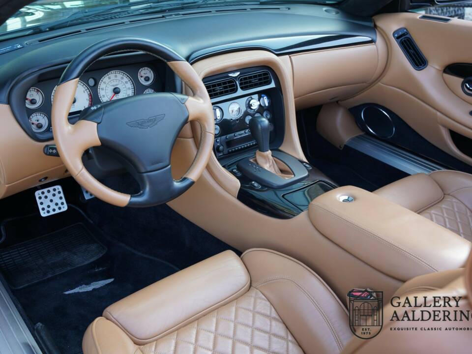 Immagine 27/50 di Aston Martin DB AR1 (2004)