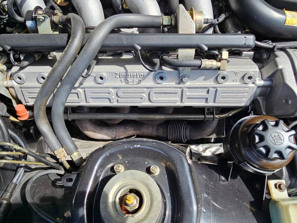 Bild 26/27 von Porsche 944 Turbo (1991)