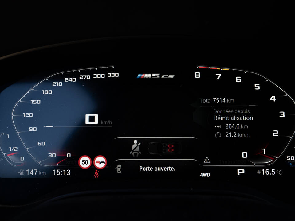 Image 20/29 of BMW M5 xDrive (2022)