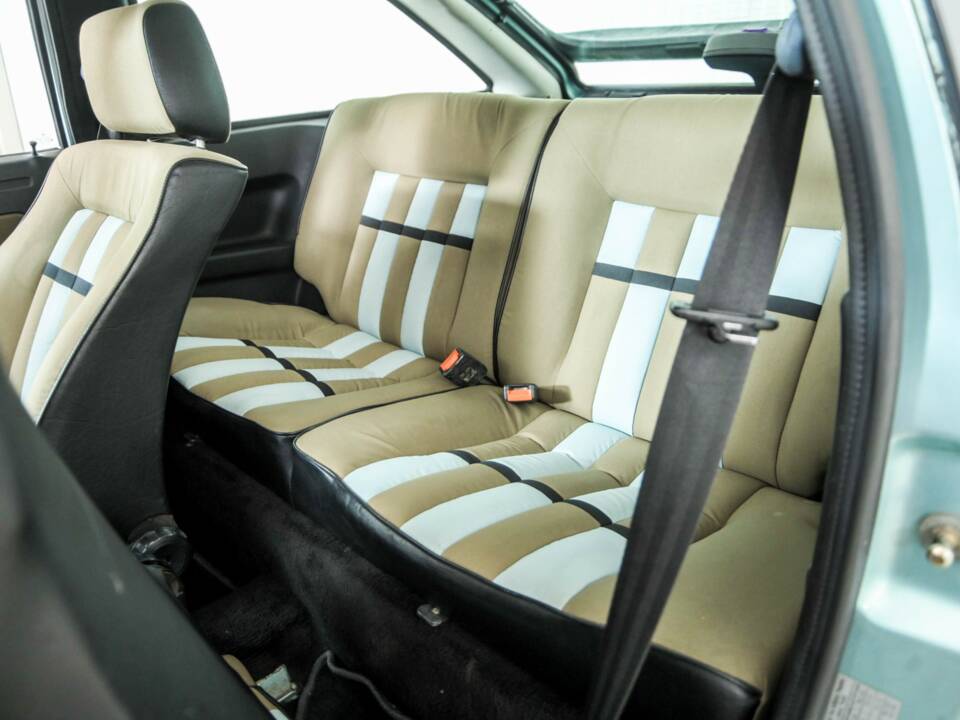 Bild 27/50 von Volkswagen Scirocco II 1.8 (1986)