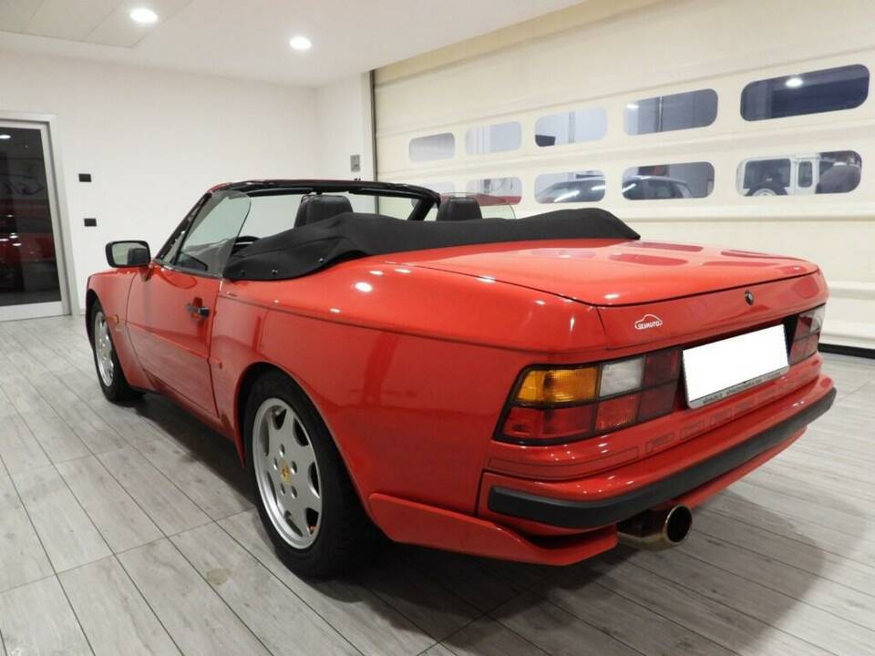 Bild 3/15 von Porsche 944 S2 (1989)