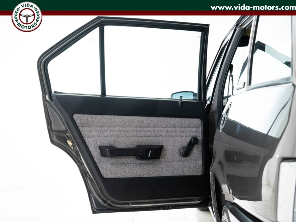 Bild 7/15 von Alfa Romeo 33 - 1.7 (1987)