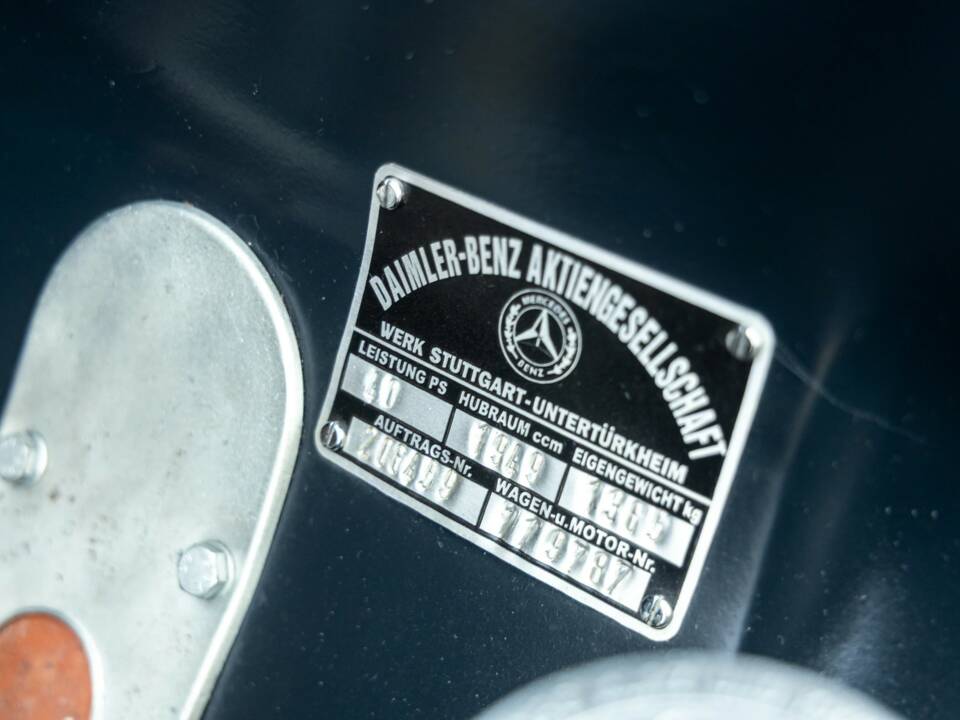 Image 37/50 of Mercedes-Benz 230 Cabriolet A (1939)