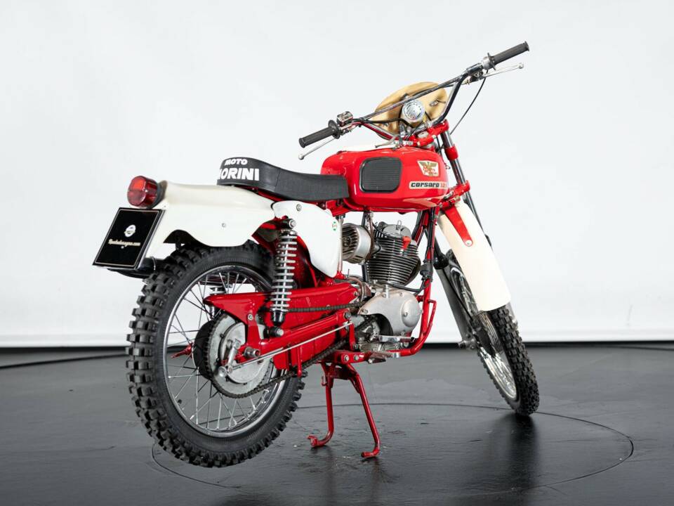 Afbeelding 4/39 van Moto Morini Corsaro 125 (1969)