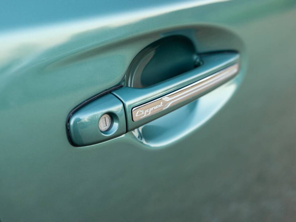 Image 21/50 of Aston Martin Cygnet (2013)