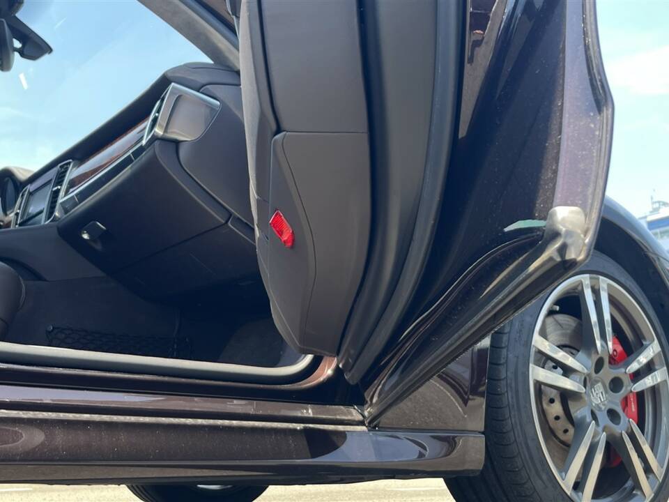 Image 62/91 of Porsche Panamera Turbo (2009)