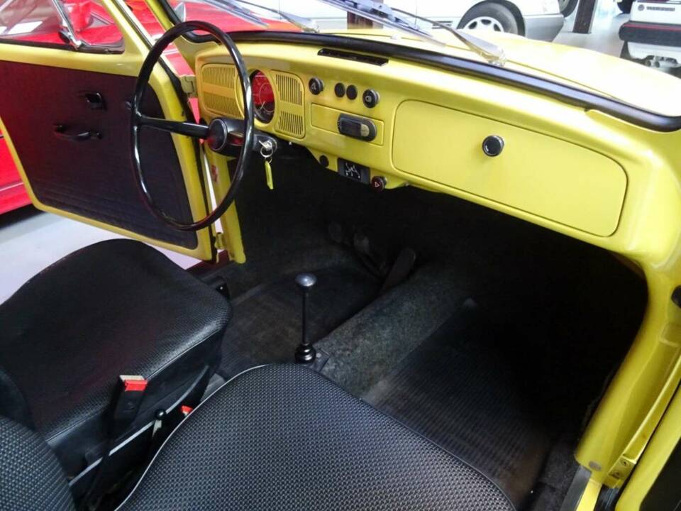 Bild 14/22 von Volkswagen Käfer 1200 (1972)