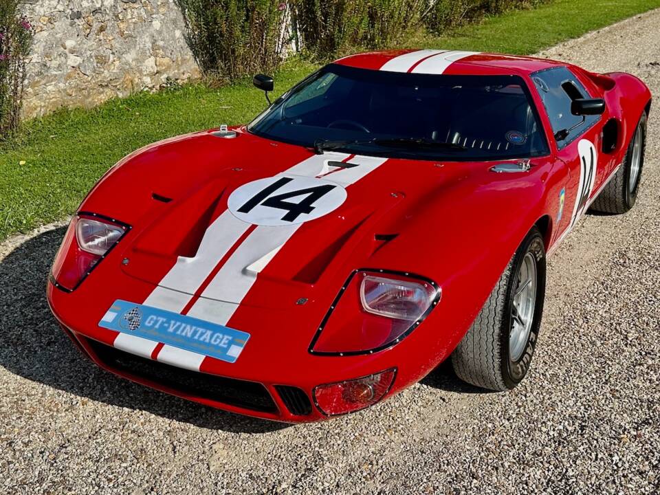 Bild 12/47 von Ford GT40 (1965)