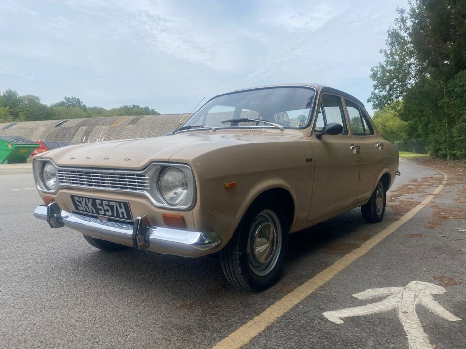 Afbeelding 19/98 van Ford Escort 940 DeLuxe (1970)