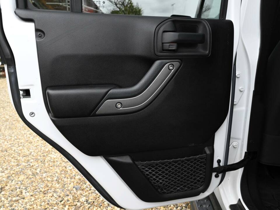 Imagen 43/50 de Jeep Wrangler 3.6 V6 (2015)