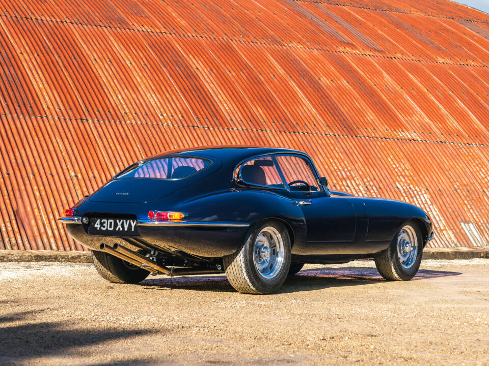 Afbeelding 8/42 van Jaguar E-Type &quot;Lightweight&quot; (1962)