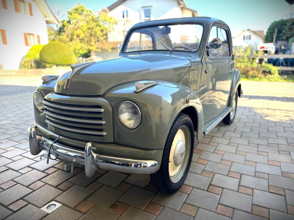 Image 7/8 of FIAT 500 C Topolino (1952)