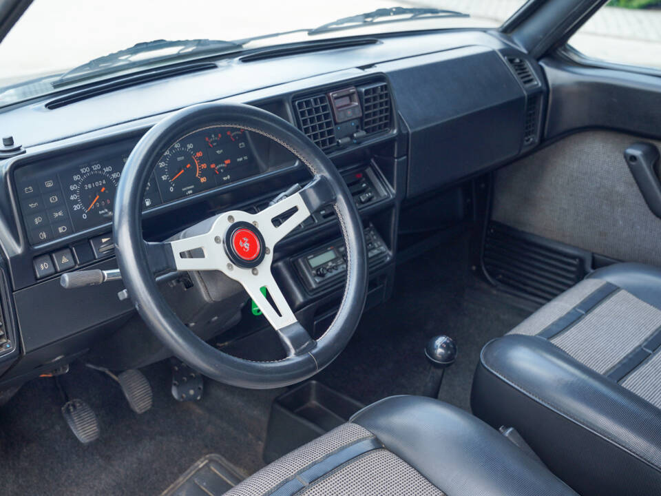 Image 20/49 of FIAT Ritmo 130 TC Abarth (1984)