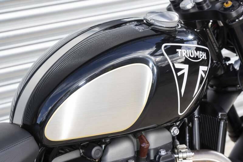 Afbeelding 15/50 van Triumph Scrambler 1200 Bond Edition (2020)