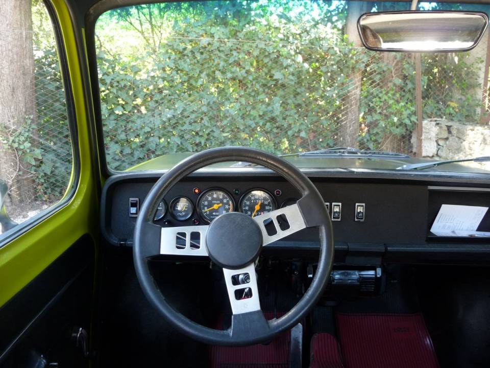 Bild 5/9 von SIMCA 1000 Rallye 2 (1974)