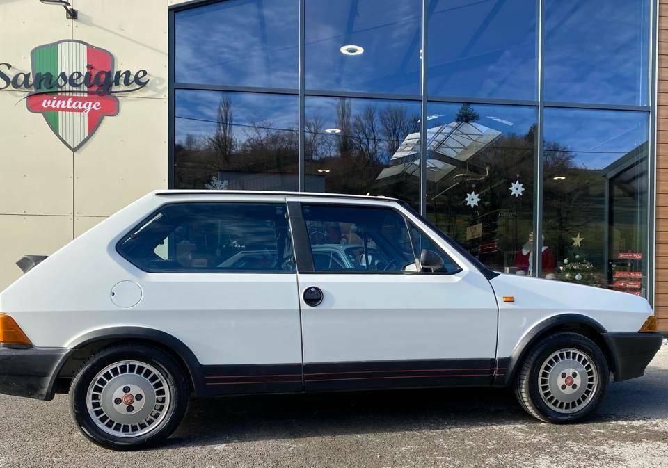 Bild 4/11 von FIAT Ritmo 130 TC Abarth (1989)