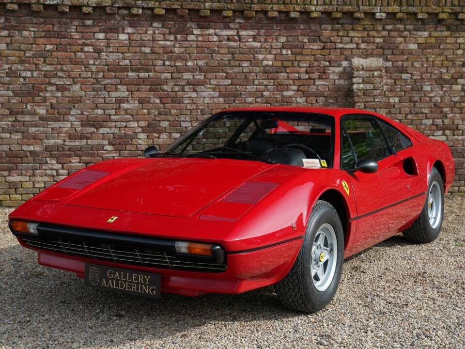 Immagine 16/50 di Ferrari 308 GTB (1977)