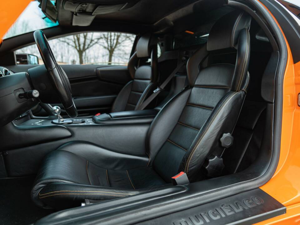 Image 33/50 of Lamborghini Murciélago (2003)