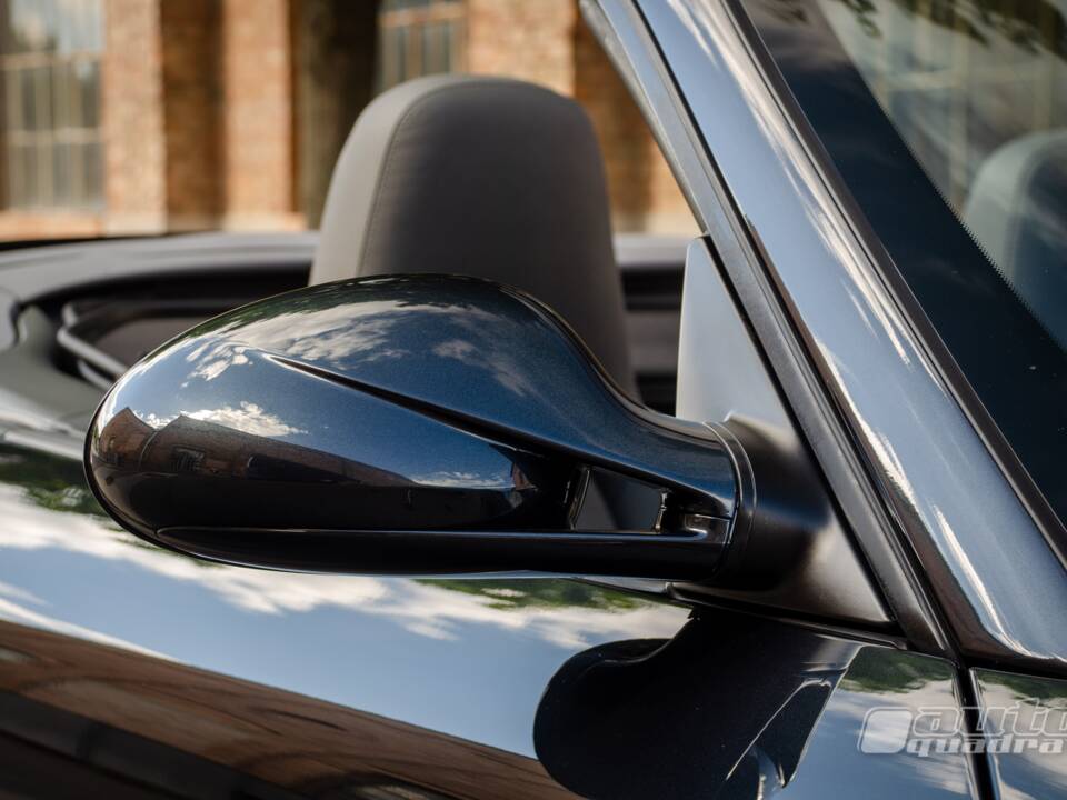 Image 14/15 of Porsche 911 Carrera (2008)