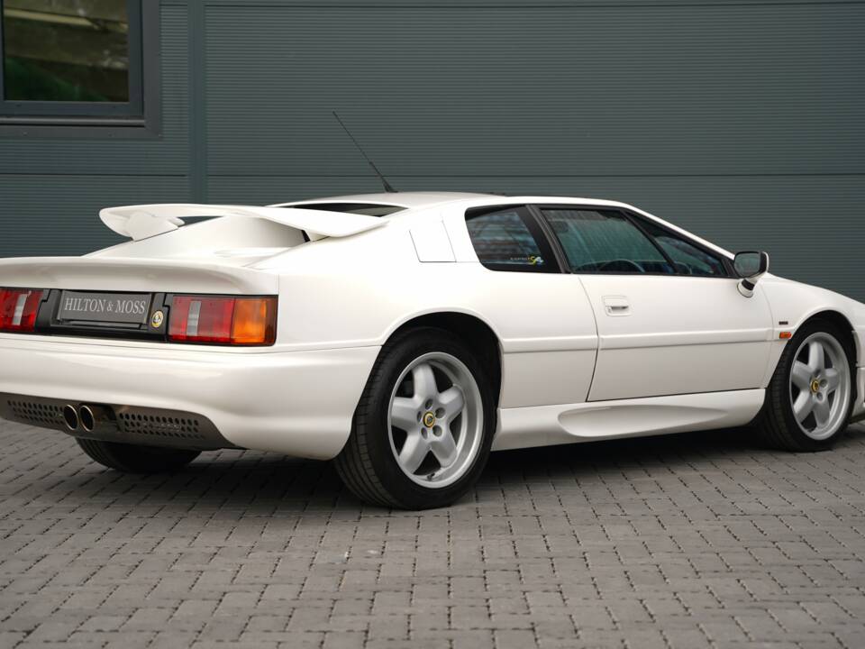 Image 5/50 of Lotus Esprit S4 (1994)