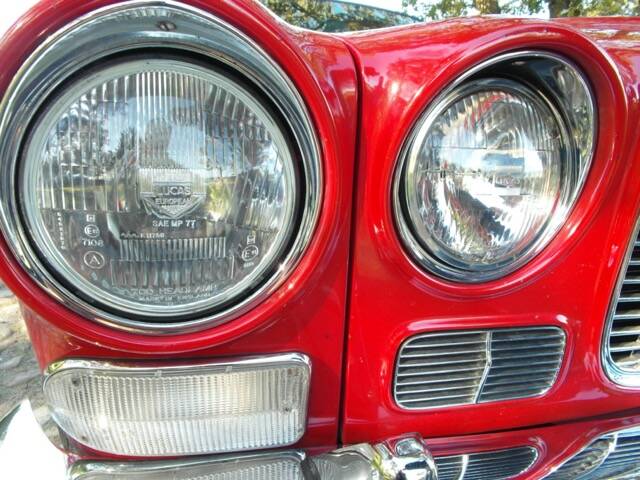 Image 51/52 of Jaguar XJ 6 2.8 (1971)