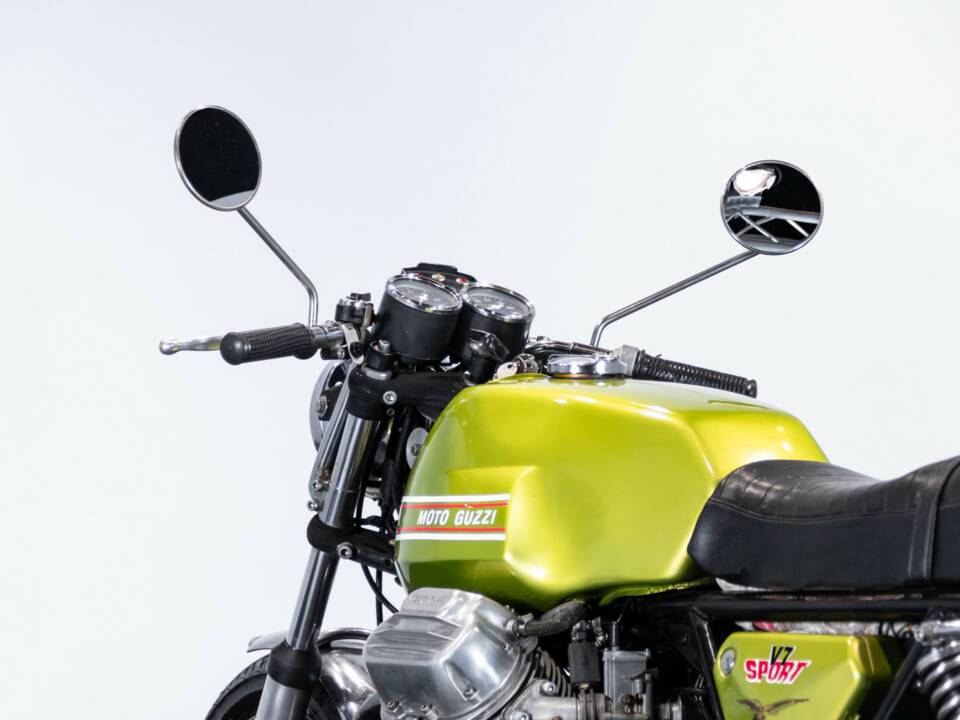 Imagen 10/40 de Moto Guzzi DUMMY (1973)