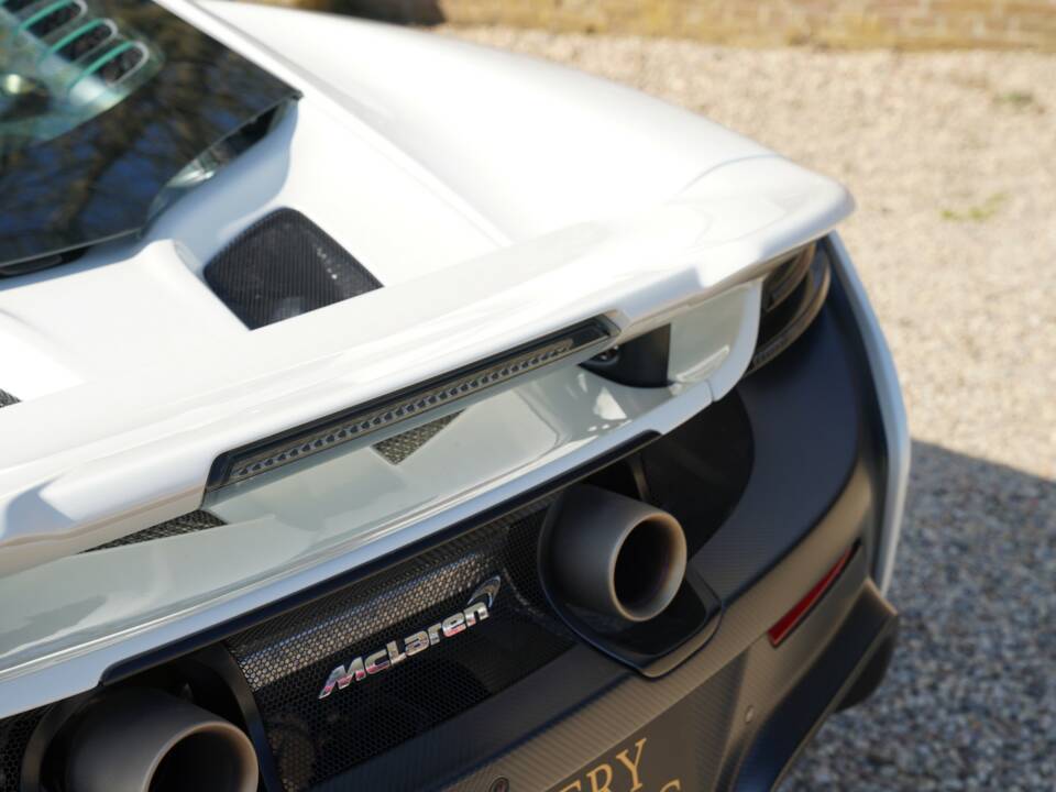 Afbeelding 36/50 van McLaren 675LT (2016)