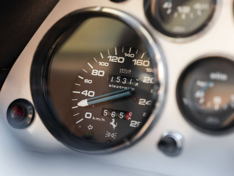Bild 35/43 von Ferrari 308 GTS (1978)