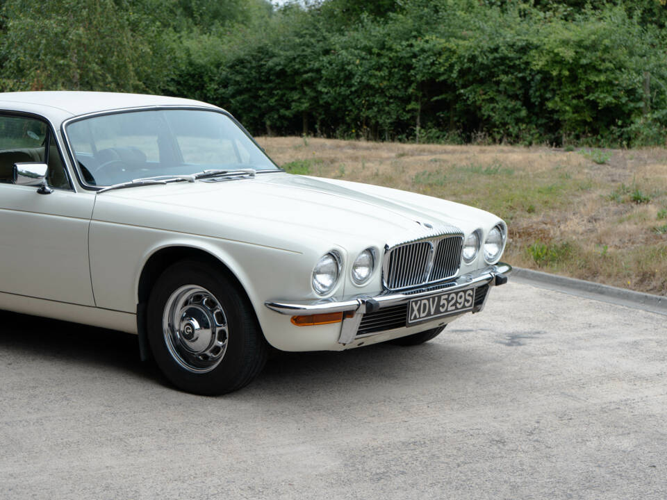 Immagine 21/50 di Daimler Sovereign 4.2 (1978)