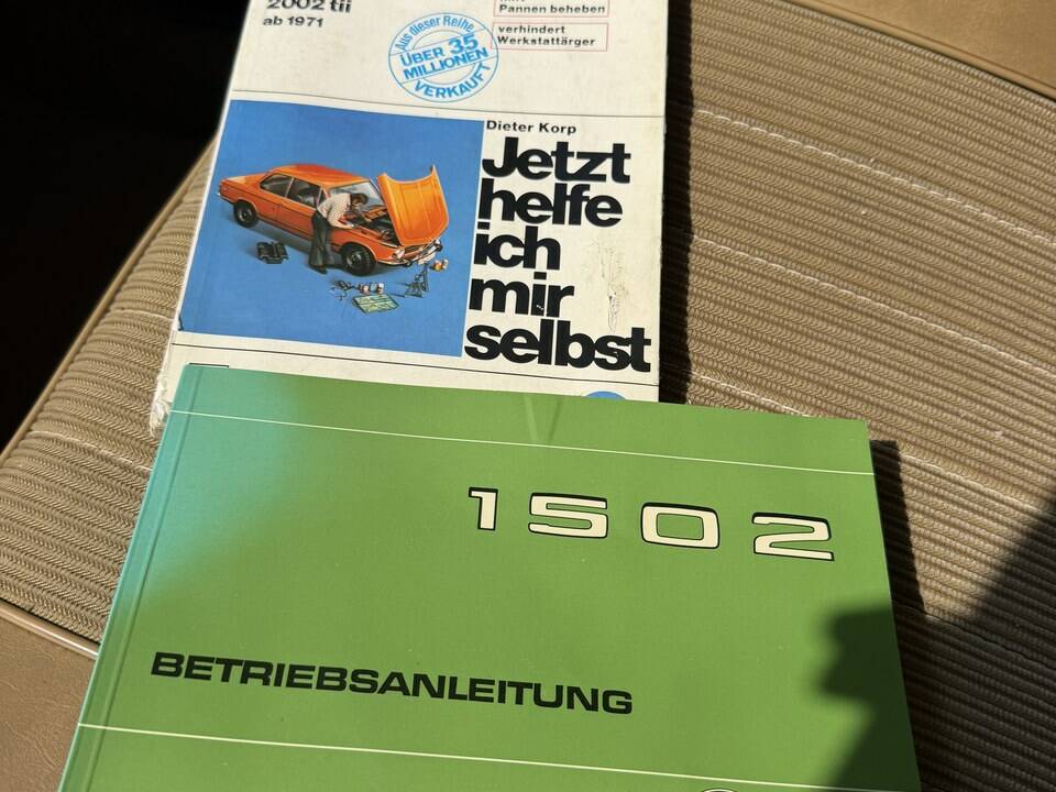 Bild 18/18 von BMW 1502 (1975)
