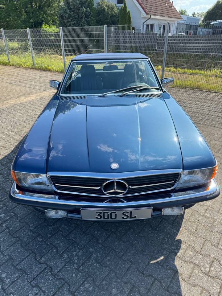 Image 7/21 of Mercedes-Benz 300 SL (1989)