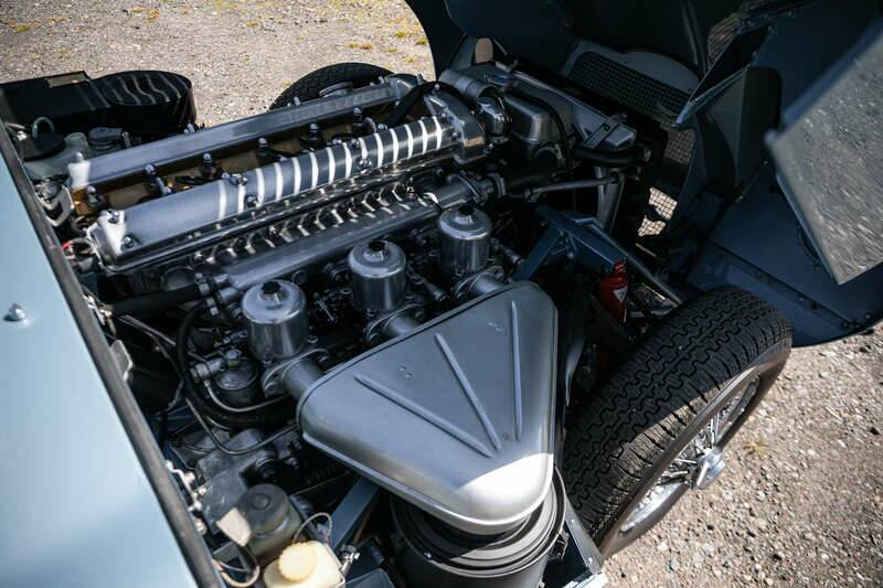 Bild 18/44 von Jaguar E-Type 4.2 (1965)