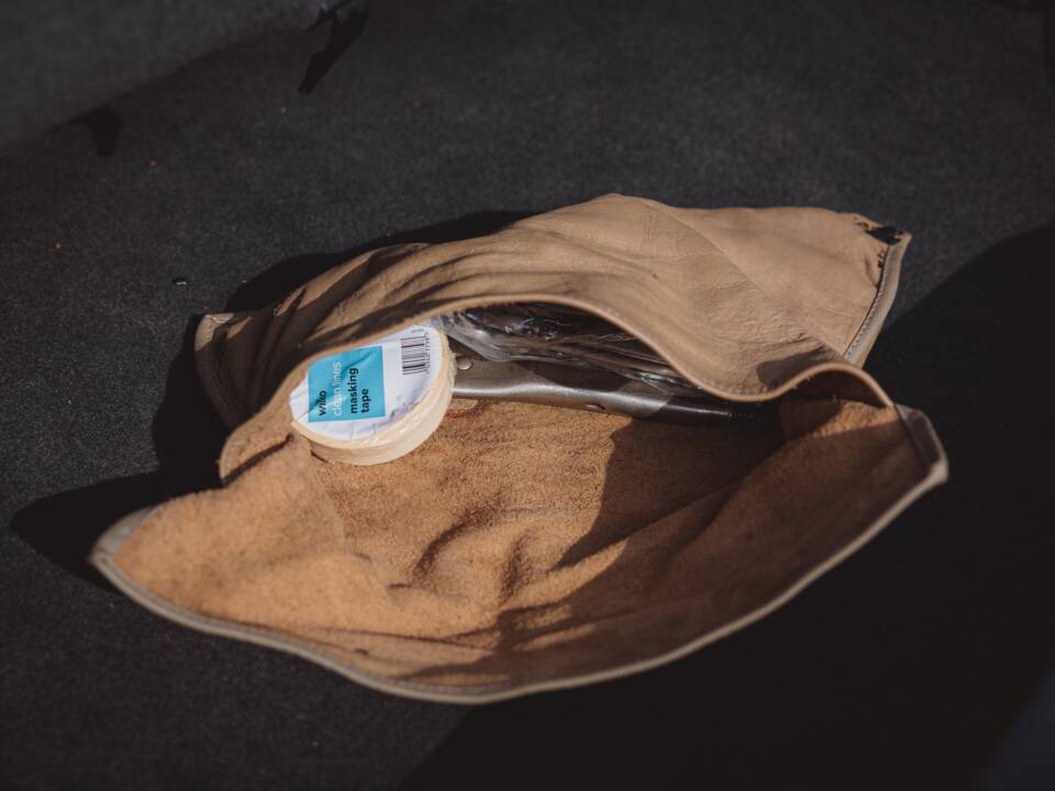 Imagen 31/41 de Mercedes-Benz E 220 (1995)