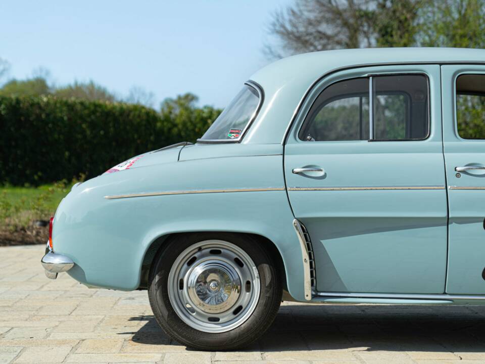 Obraz 29/50 pojazdu Renault Dauphine Gordini (1961)